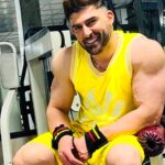 دانلود ریمیکس محمد محرمی به نام عشق اول