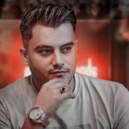 دانلود آهنگ جدید رامین کرمی به نام عکس یادگاری تصویر مطلب
