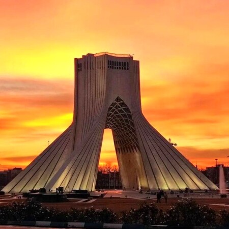 دانلود آهنگ ب ب بدرود دختر زیبا ط ط طهرون من دارم میام تصویر مطلب