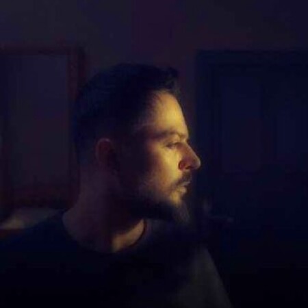 دانلود آهنگ امین آذر بی منطق