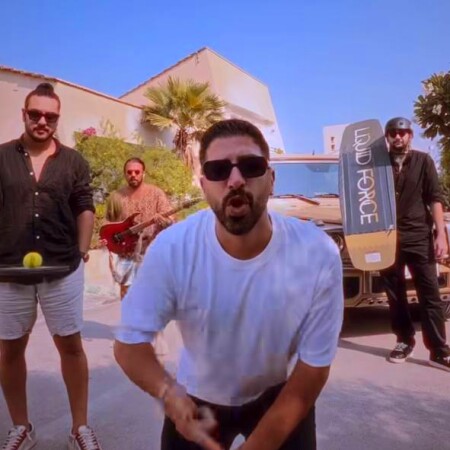 دانلود آهنگ دکاموند منو ببر تا اوج این احساس کجا برم با تو دانلود آهنگ دکاموند منو ببر تا اوج این احساس کجا برم با تو
