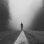 آهنگ آرومم ولی پاچه میگیرم مثل تو با این