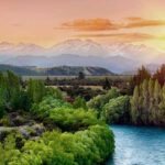 آهنگ عاشق اینی تعریف از قیافت کنن باید مث