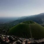 آهنگ میخواد بره بره حال نمیکنم هی بره بیاد