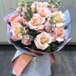 اهنگ مرسی عزیزم دسته گل رزتو دیدم – دختر